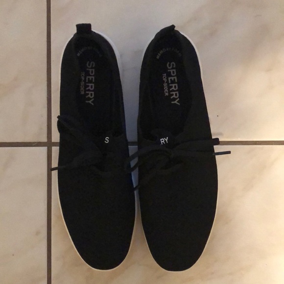 sperry rio aqua slip on